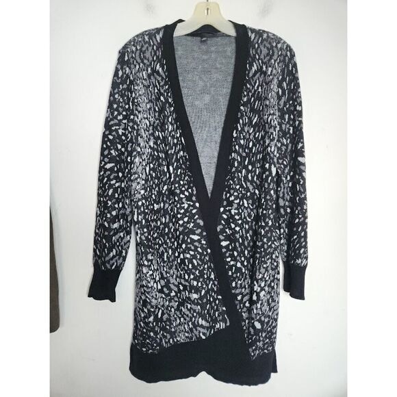 Lane Bryant Black w/Silver Print Cotton Blend Tunic Cardigan size 18/20 - Picture 1 of 6